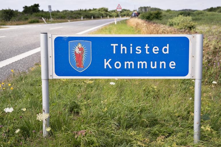 Ti unge tilstår tyveri af vejskilte